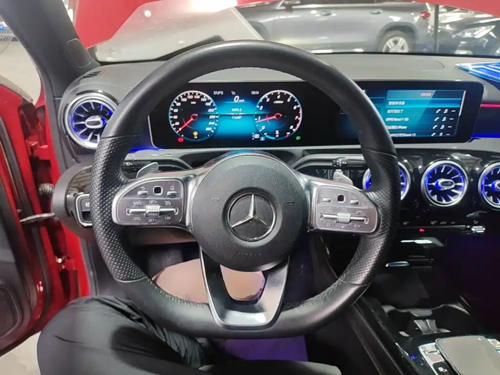 Mercedes-Benz A-Class 2020 A 200 L Sports Sedan купить на сайте DeffCars