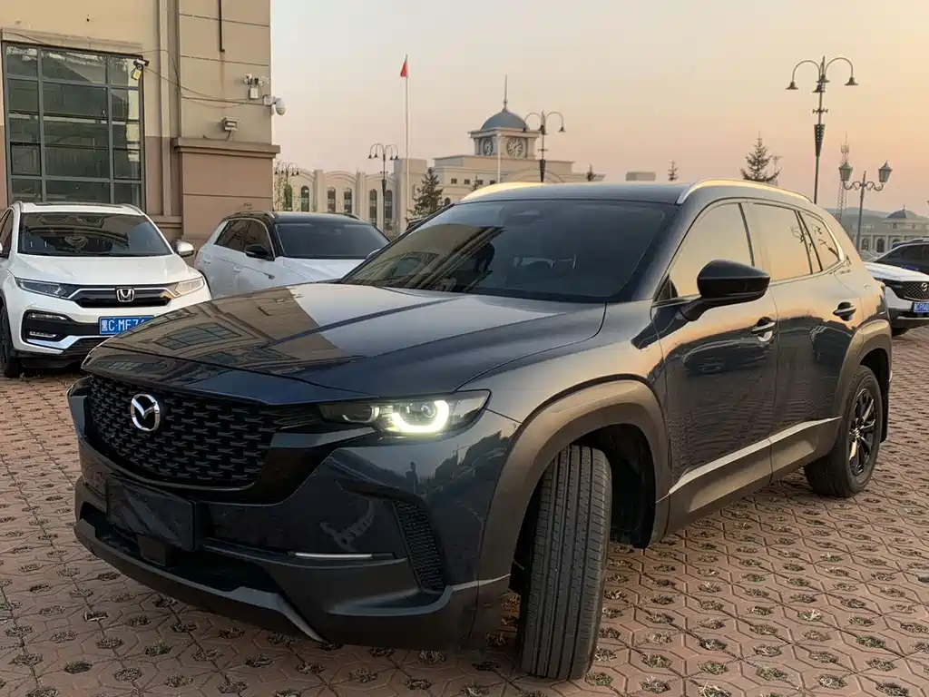 Mazda CX-50 2023 2.0L Leading Edition купить на сайте DeffCars