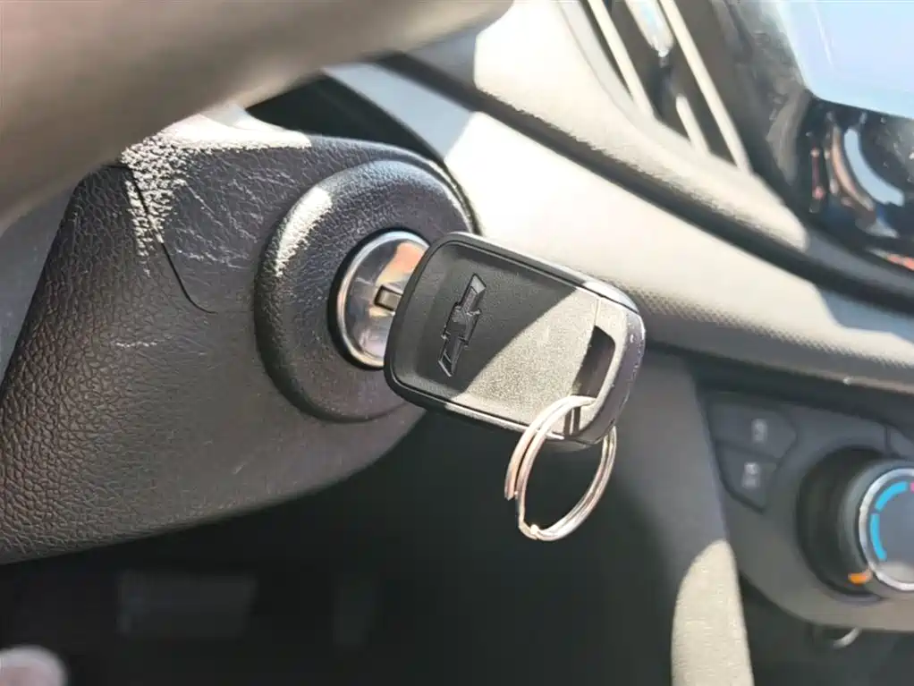 Kovoz 2019 320 automatic sunroof version купить на сайте DeffCars