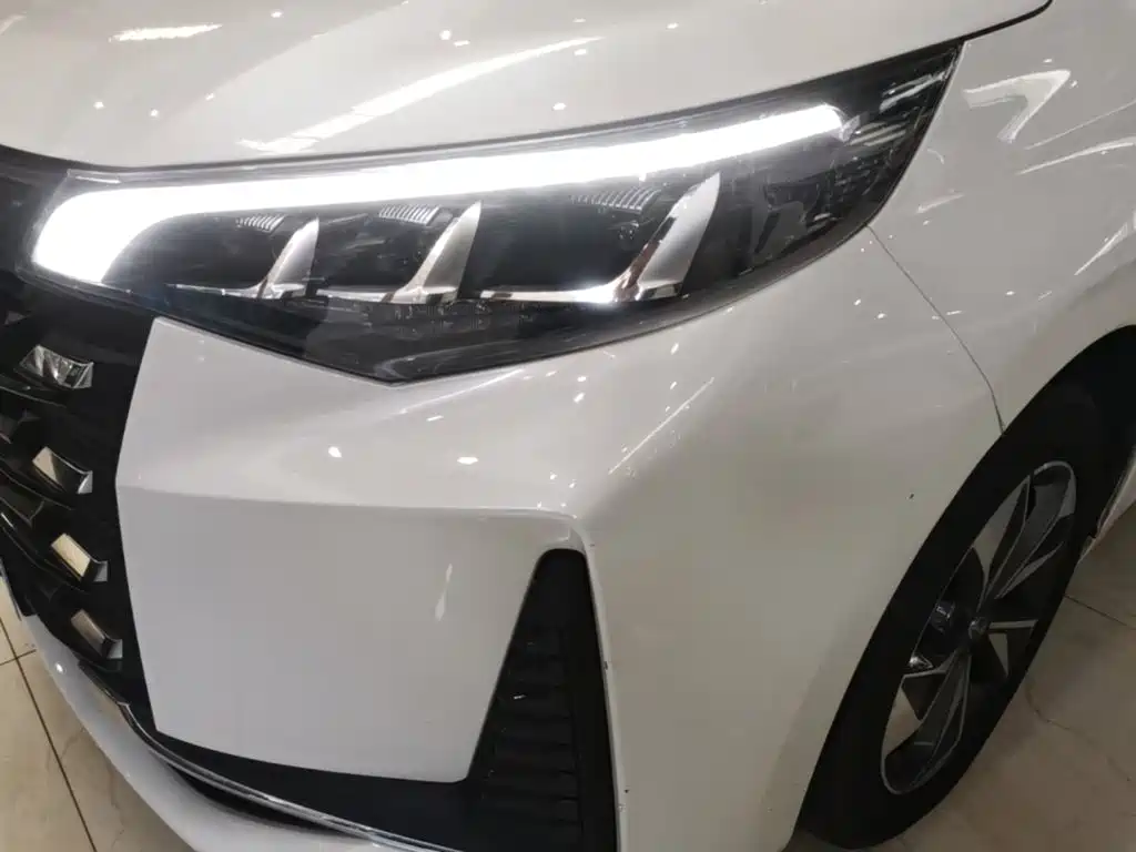 Trumpchi M6 2023 PRO 270T DCT Deluxe Edition купить на сайте DeffCars