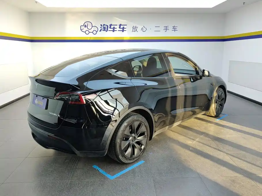 Model Y 2023 long-range all-wheel drive version купить на сайте DeffCars