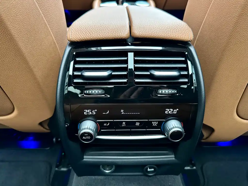 BMW 5 Series 2018 facelift 530Li Exclusive M Sports Package купить на сайте DeffCars