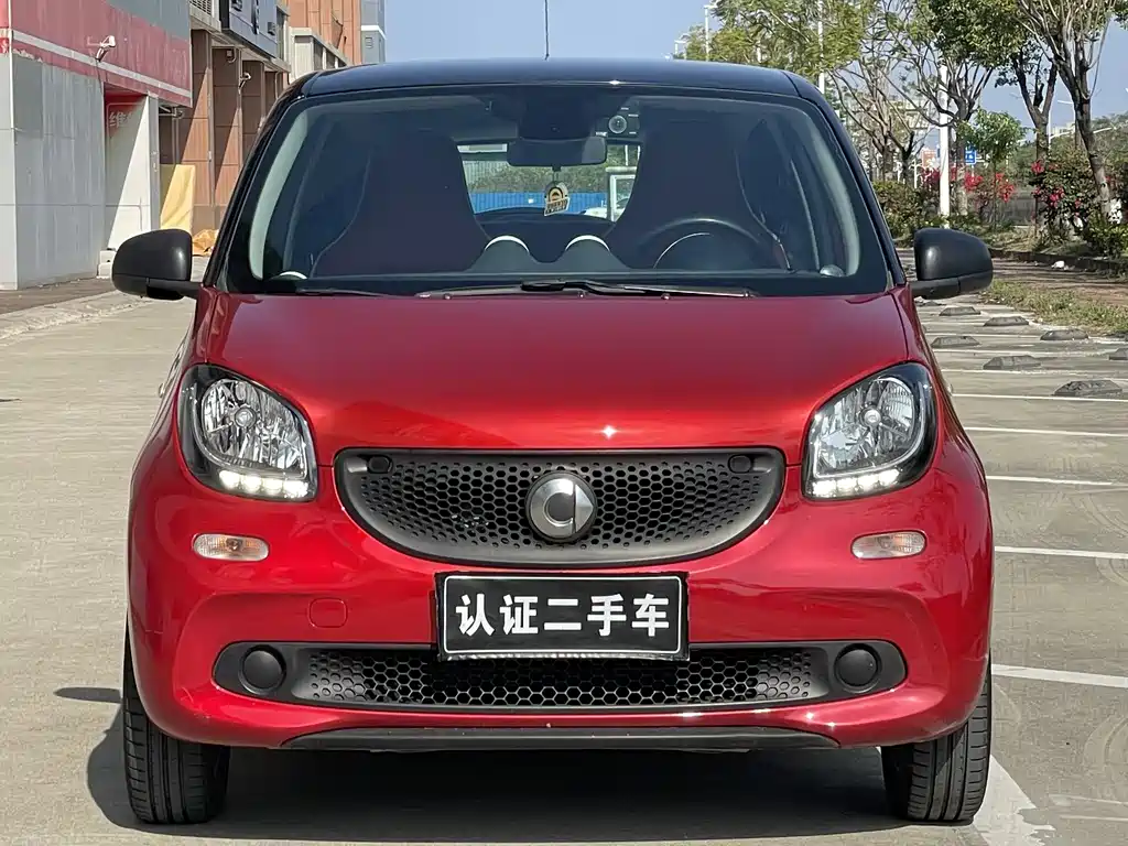 smart forfour 2018 1.0L 52kW smart version купить на сайте DeffCars