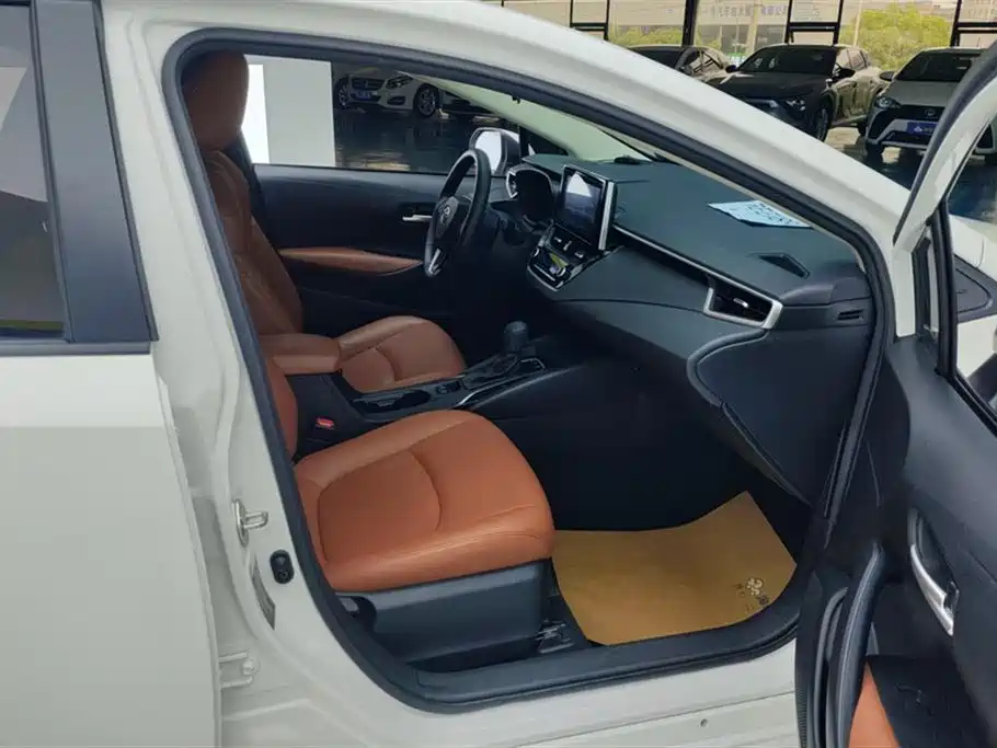 Corolla 2021 1.2T S-CVT Elite PLUS Edition купить на сайте DeffCars