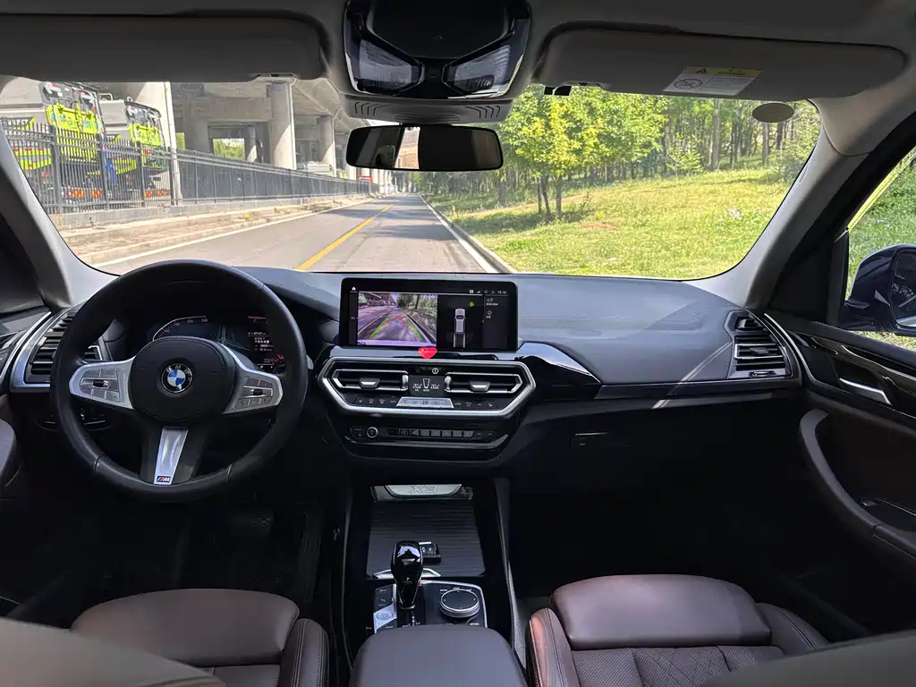 BMW X3 2022 facelift xDrive25i M sports package купить на сайте DeffCars