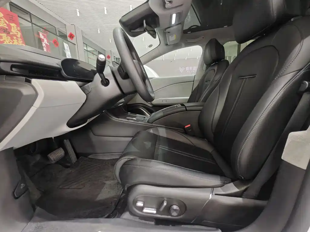 Jikrypton 007 2024 rear-wheel drive smart driving version 75kWh купить на сайте DeffCars