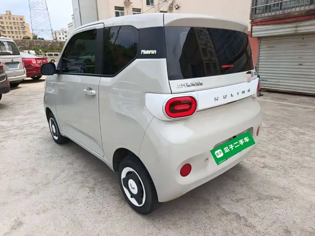 Hongguang MINIEV 2024 3rd Generation 215km Youth Edition купить на сайте DeffCars