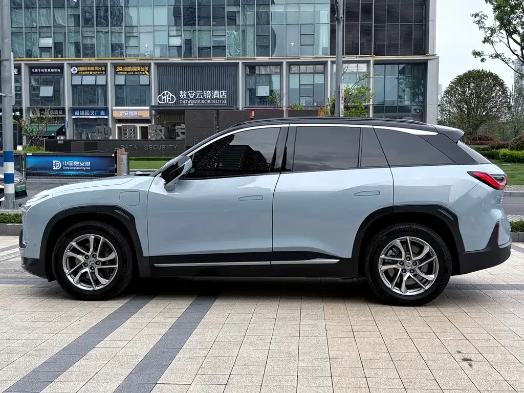 NIO ES6 2020 420KM Sports Edition купить на сайте DeffCars
