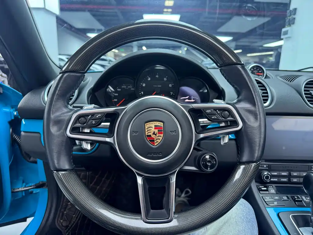 Porsche 718 2018 Boxster 2.0T купить на сайте DeffCars