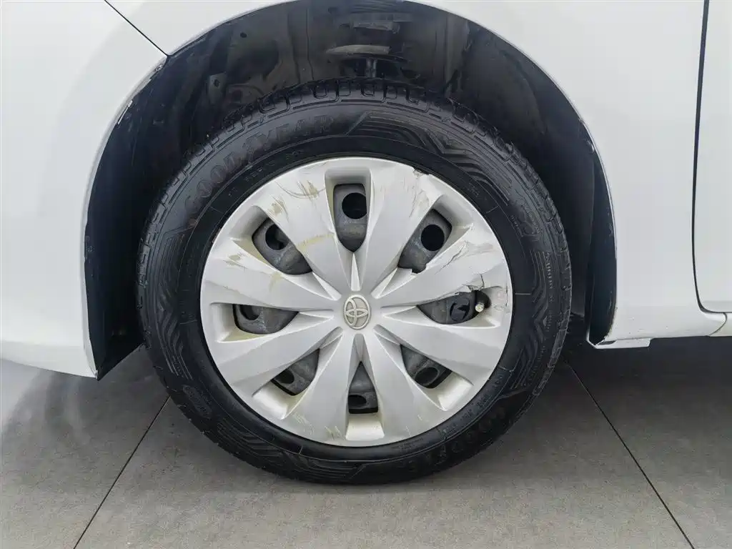 YARiS L 2017 1.5E CVT Charming Edition купить на сайте DeffCars