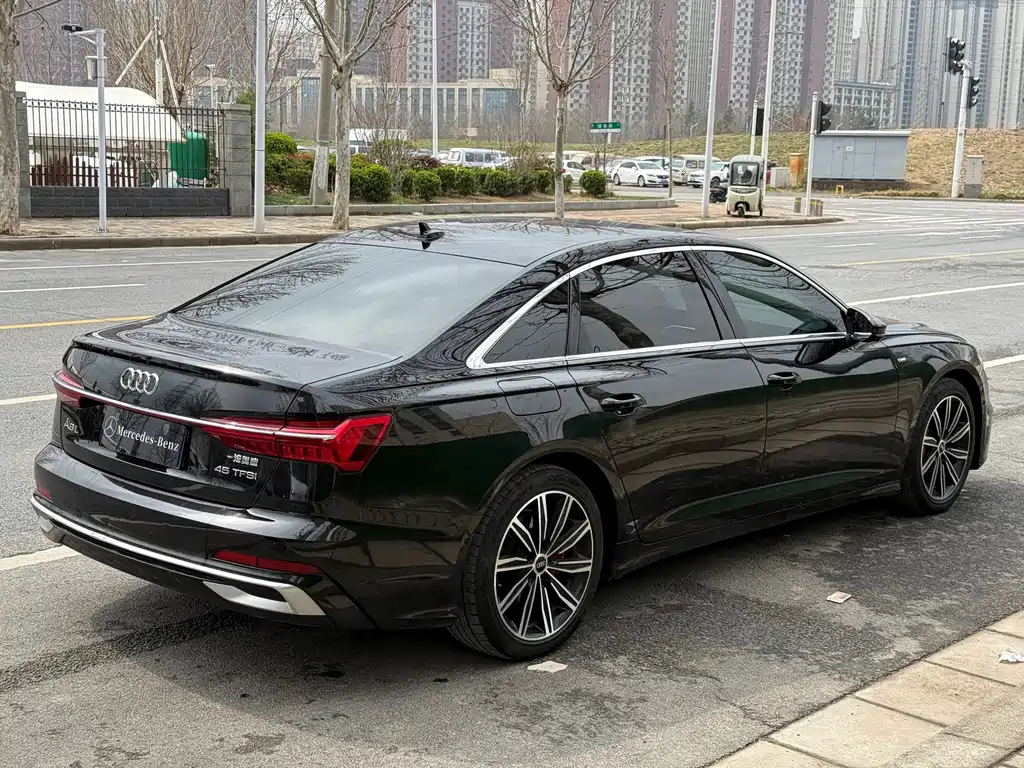 Audi A6L 2025 45 TFSI Premium Dynamic Model купить на сайте DeffCars