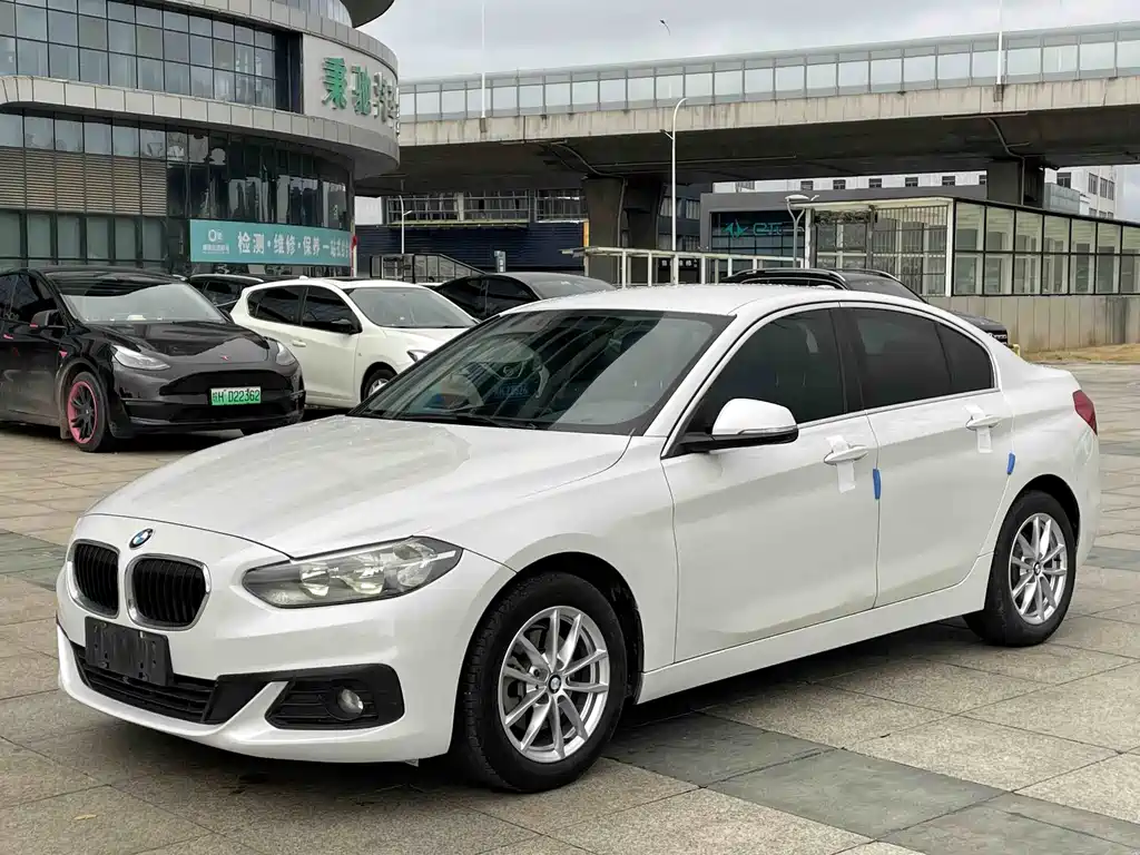 BMW 1 Series 2017 118i Fashion Model купить на сайте DeffCars