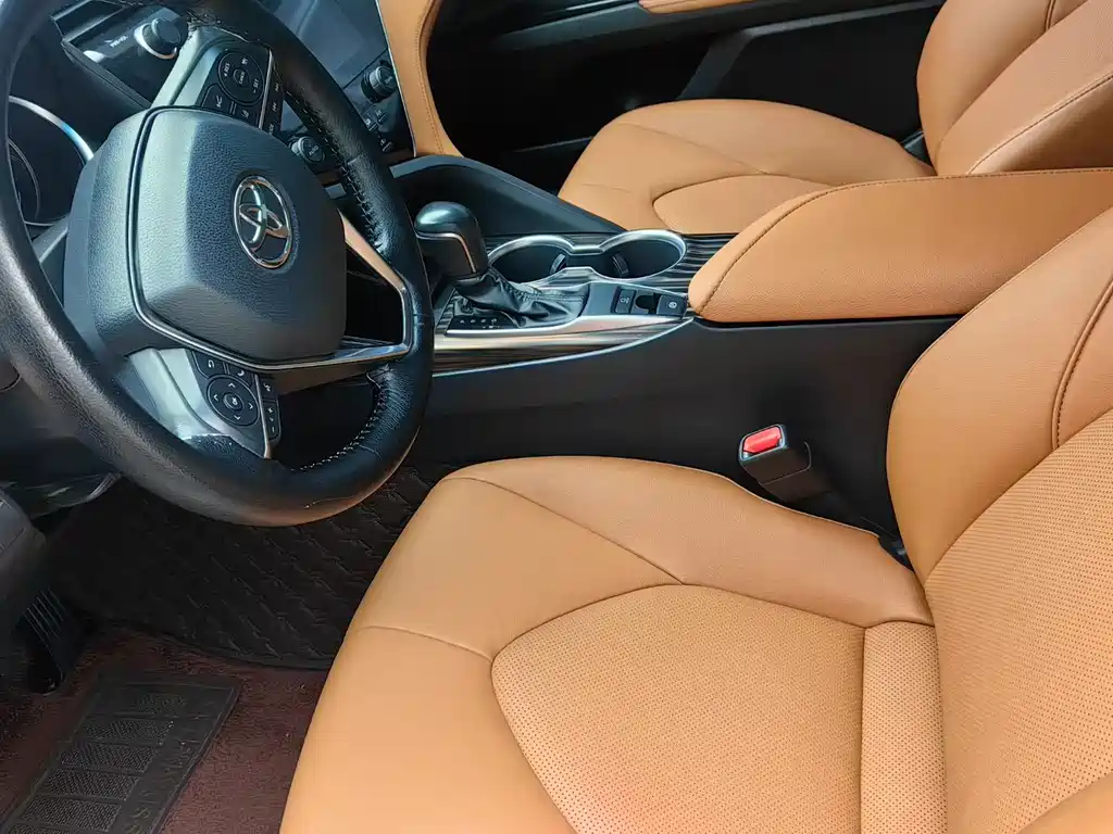 Camry 2019 facelift 2.0G Deluxe Edition купить на сайте DeffCars