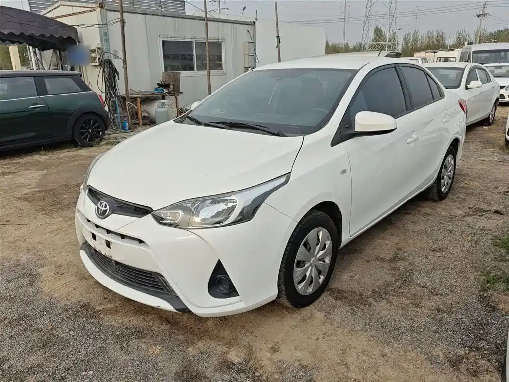 YARiS L 2017 1.5E CVT Charming Edition купить на сайте DeffCars
