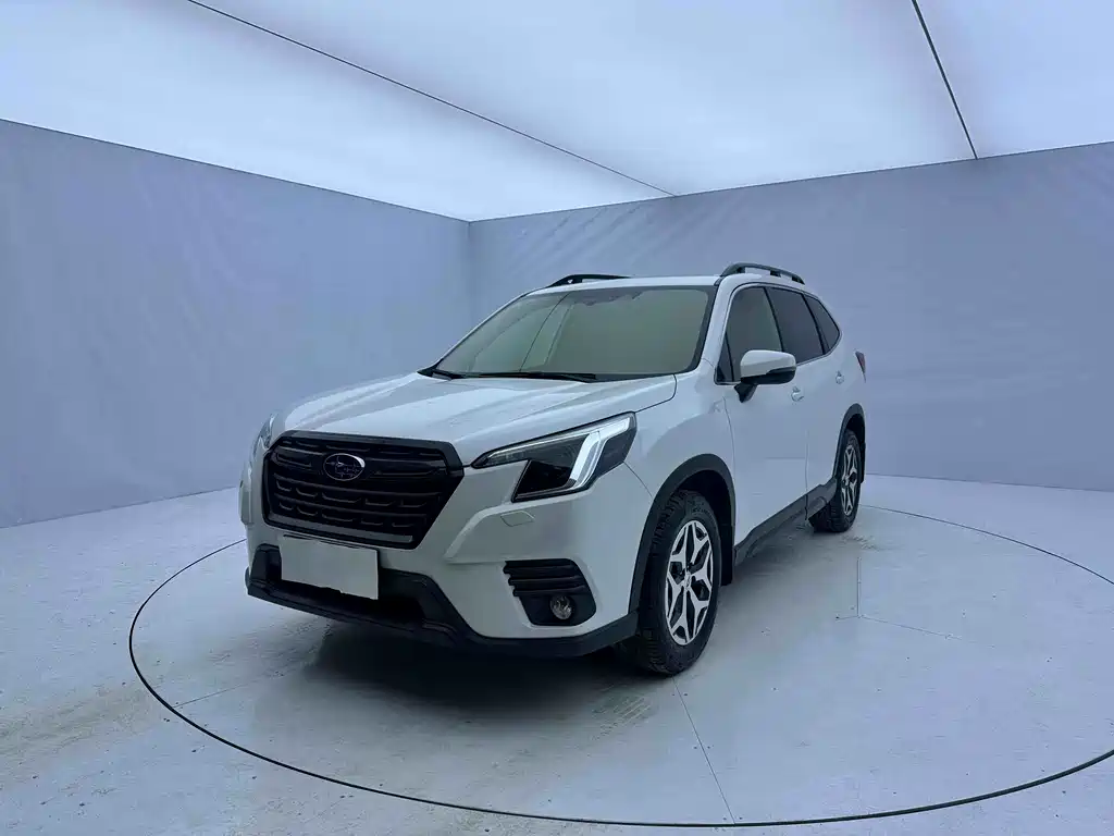 Forester 2022 2.0i AWD Deluxe Edition EyeSight купить на сайте DeffCars
