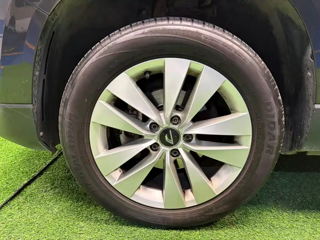 Jetta VS5 2021 280TSI automatic aggressive model купить на сайте DeffCars