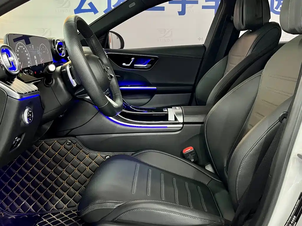 Mercedes-Benz C-Class 2023 facelift C 260 L sports version купить на сайте DeffCars