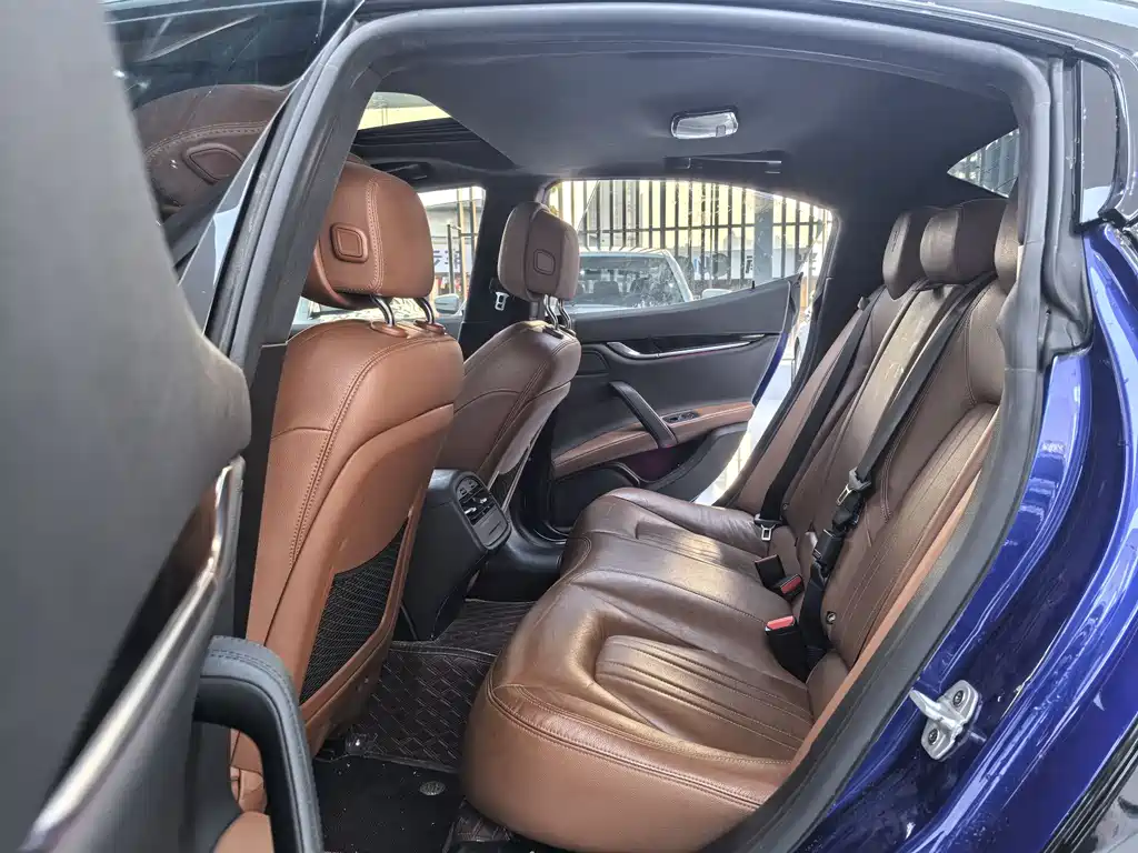Ghibli 2019 3.0T Standard Edition National VI купить на сайте DeffCars