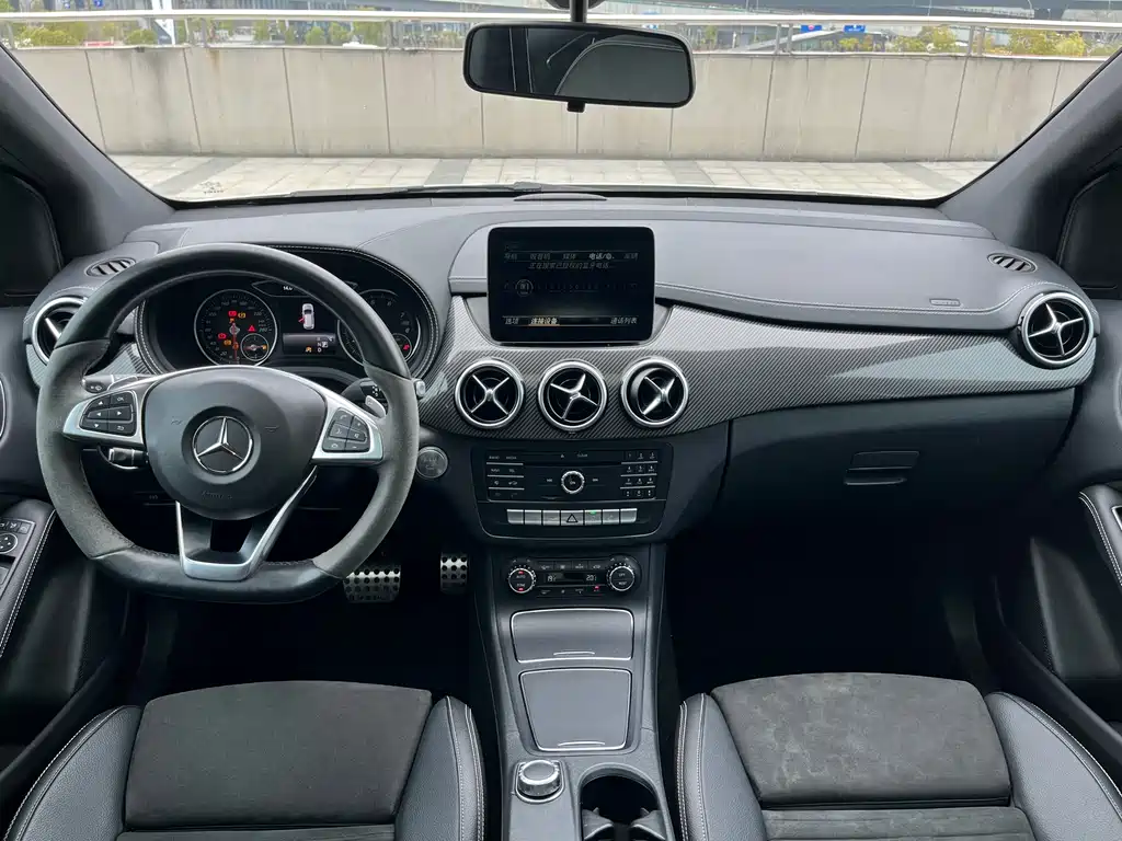 Mercedes-Benz B-Class 2017 B 200 Fashion Model купить на сайте DeffCars