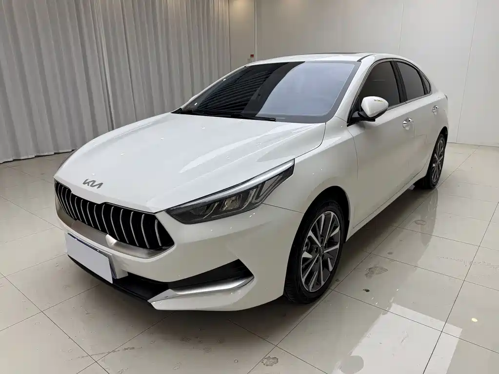 Kia K3 2021 1.5L CVT Fashion Edition купить на сайте DeffCars