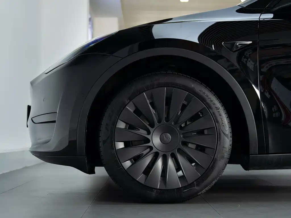 Model Y 2022款 改款 后轮驱动版 купить на сайте DeffCars