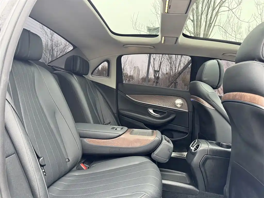 Mercedes-Benz E-Class 2020 E 260 L купить на сайте DeffCars