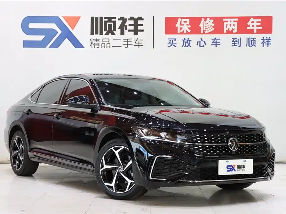 Passat 2025 Outstanding Model 330TSI Elite Edition купить на сайте DeffCars