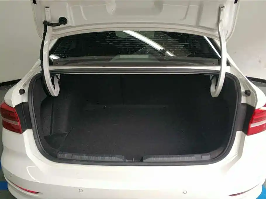 Lavida 2022 280TSI DSG Comfort Edition купить на сайте DeffCars
