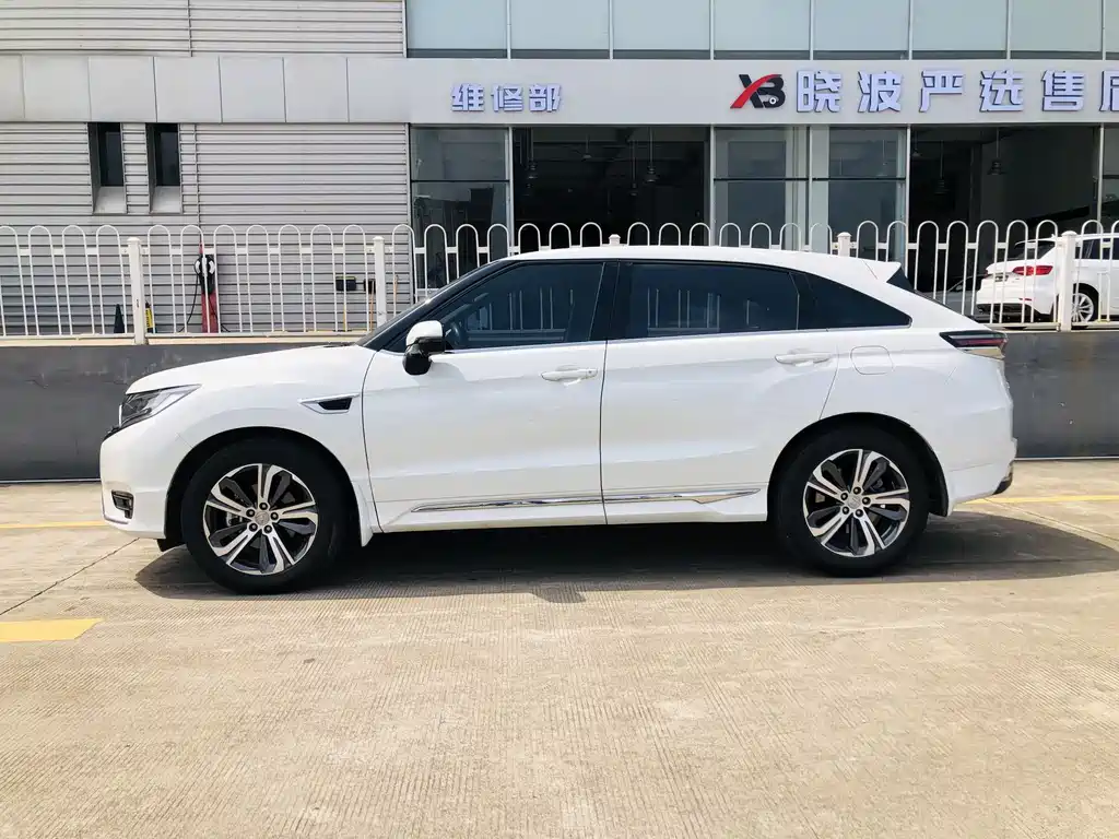 Honda UR-V 2020 240TURBO two-wheel drive elegant version купить на сайте DeffCars