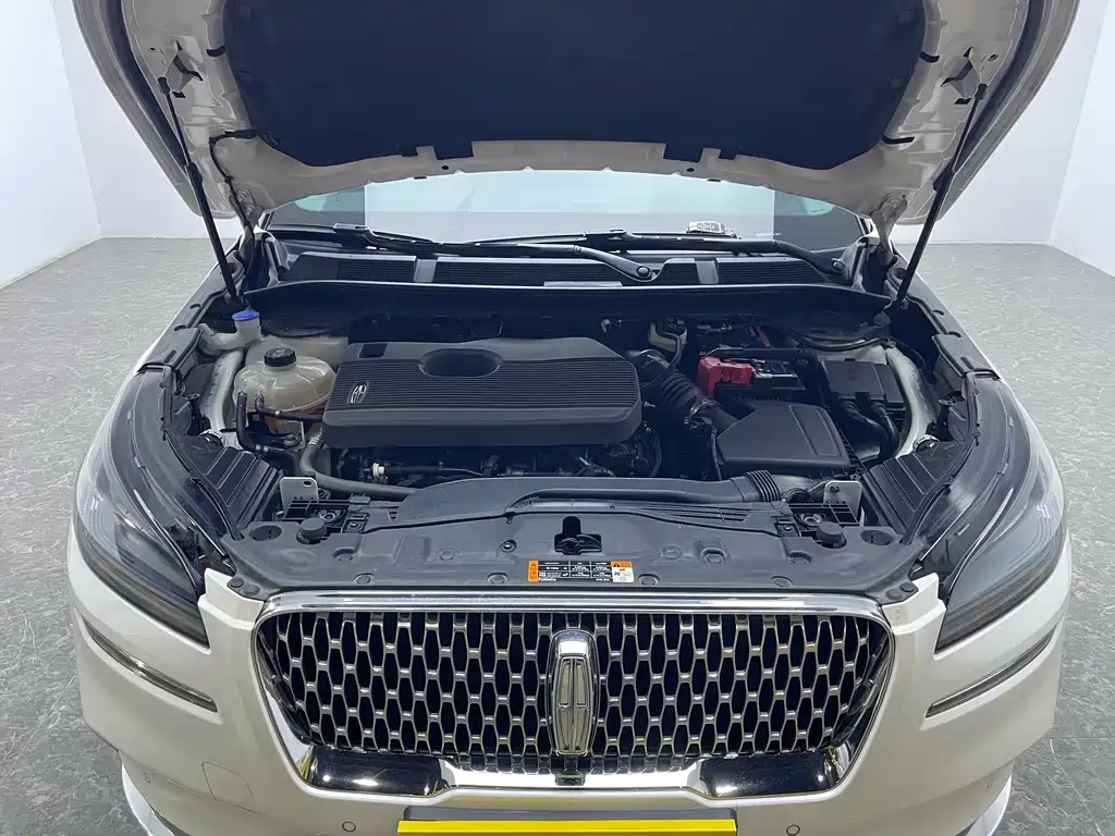 Adventurer 2022 2.0T Two-wheel drive Premium Edition купить на сайте DeffCars