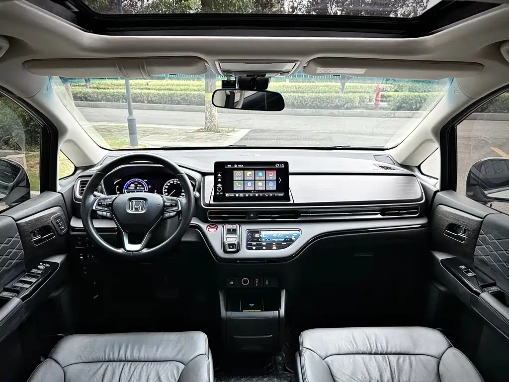 Alison 2022 2.0L e:HEV Extreme Edition купить на сайте DeffCars