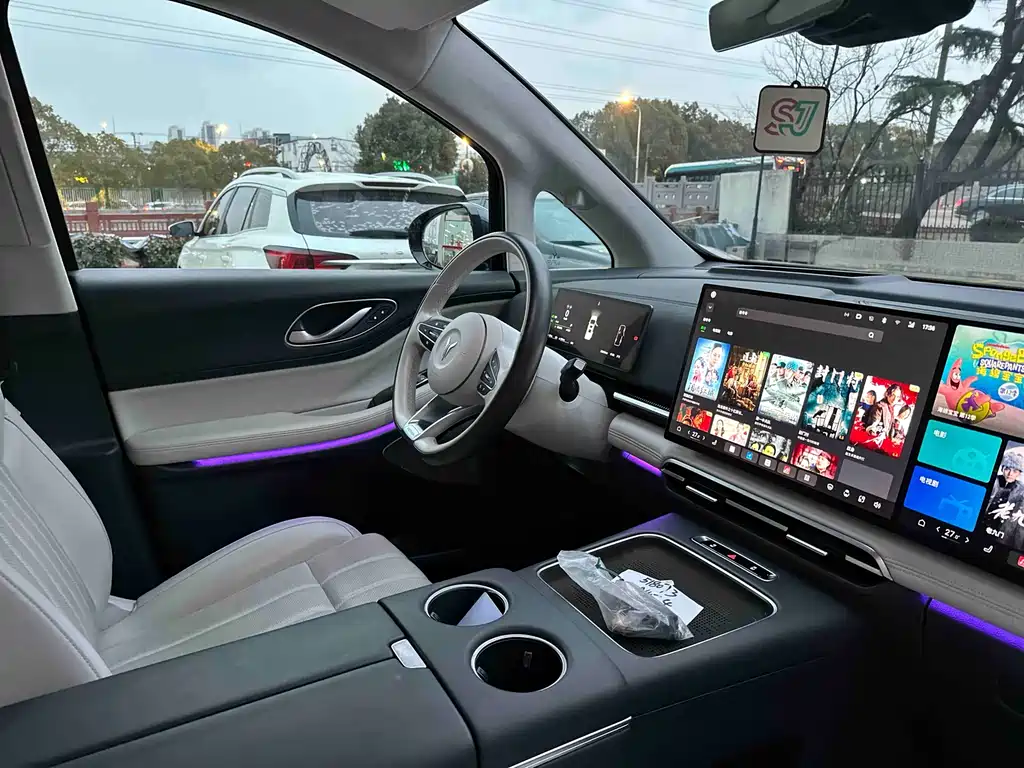 Lantu Dreamer 2025 PHEV four-wheel drive flagship Kunpeng version купить на сайте DeffCars