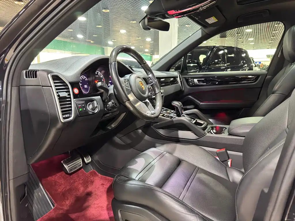 Cayenne 2023 Cayenne S 2.9T купить на сайте DeffCars