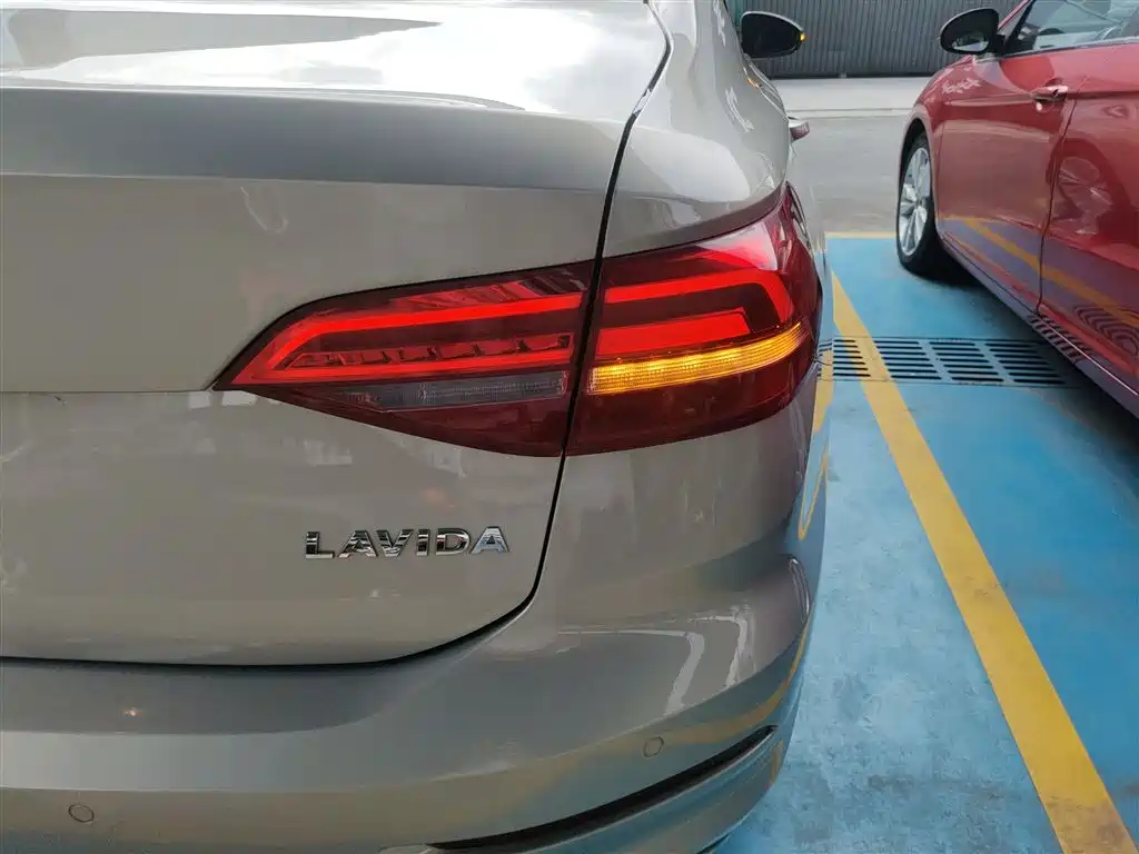 Lavida 2019 1.5L automatic comfort version National VI купить на сайте DeffCars