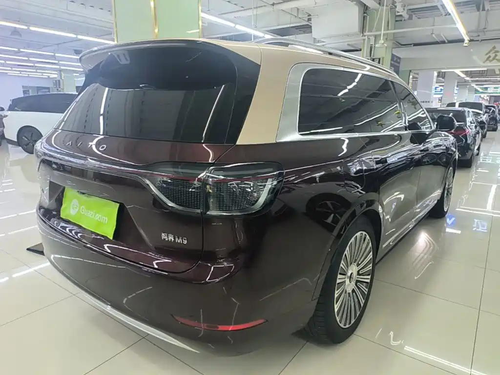 Aito M9 2025 Extended Range Ultra 52kWh 6-seater 192-wire LiDAR) купить на сайте DeffCars