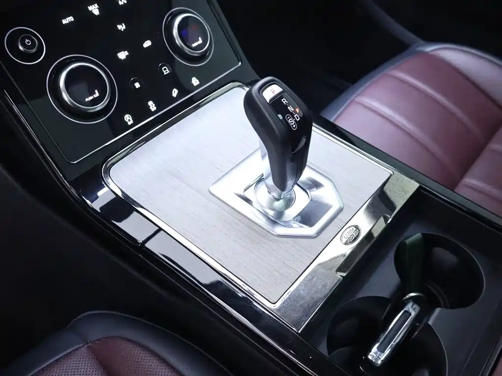 Range Rover Evoque 2021 Evoque L 249PS R-Dynamic S Performance Edition купить на сайте DeffCars