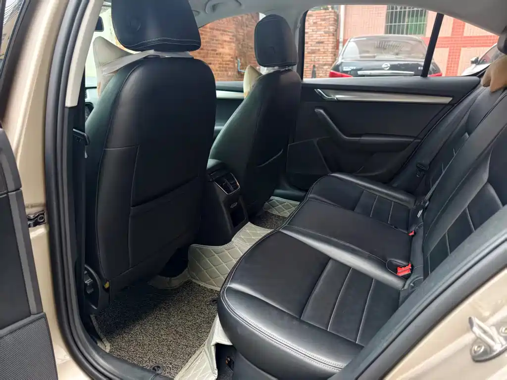 Octavia 2019 1.5L Automatic Intelligent Travel Comfort Edition National VI купить на сайте DeffCars