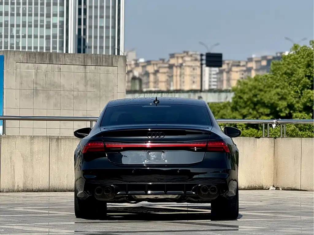 Audi A7L 2023 45 TFSI quattro S-line Black Warrior Edition купить на сайте DeffCars