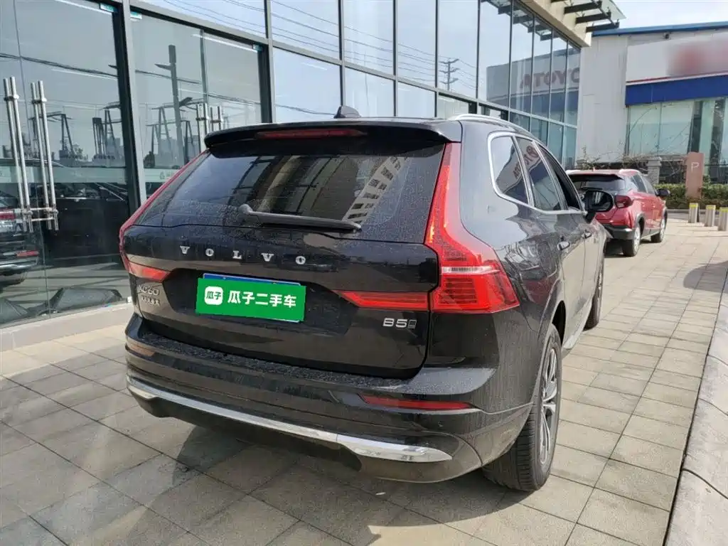 Volvo XC60 2025 B5 four-wheel drive Zhiyi Luxury Edition купить на сайте DeffCars