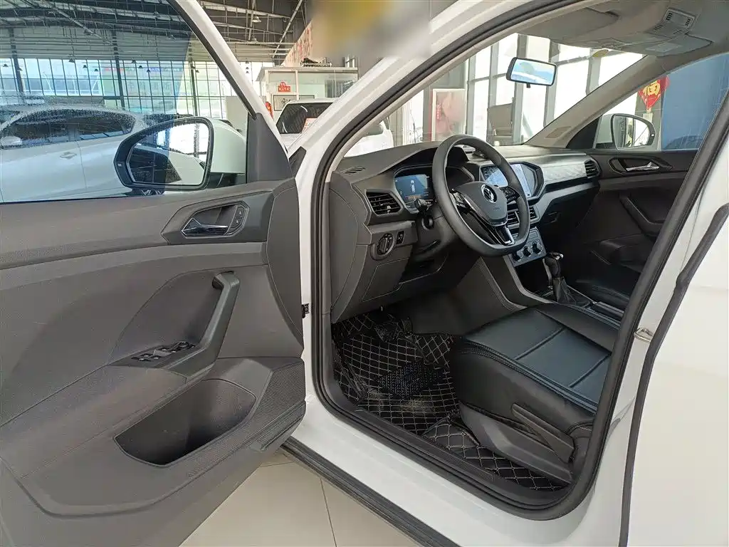 Tukai 2023 facelift 1.5L automatic fashion version купить на сайте DeffCars