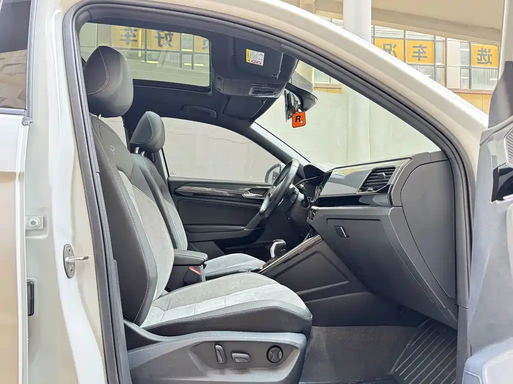 Tanyue 2021 380TSI four-wheel drive R-Line intelligent version купить на сайте DeffCars