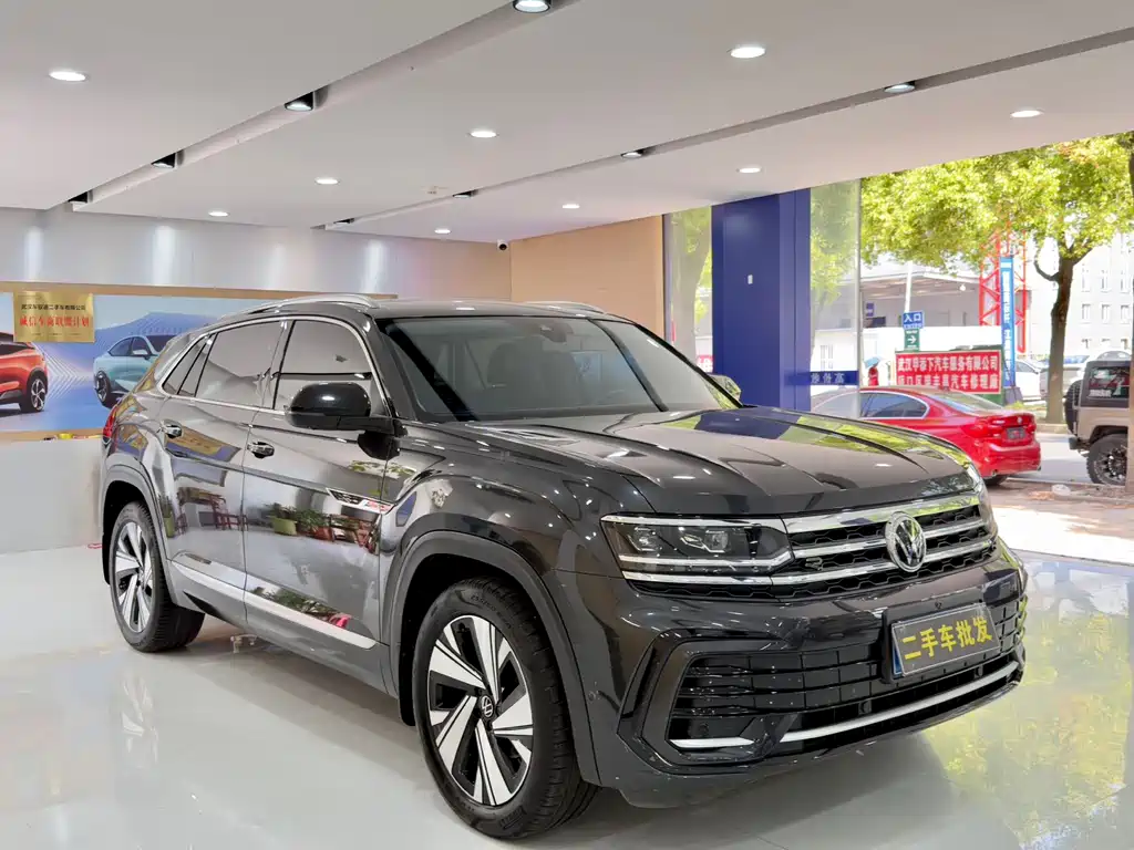 Touron 2022 Touron X 380TSI four-wheel drive luxury version купить на сайте DeffCars