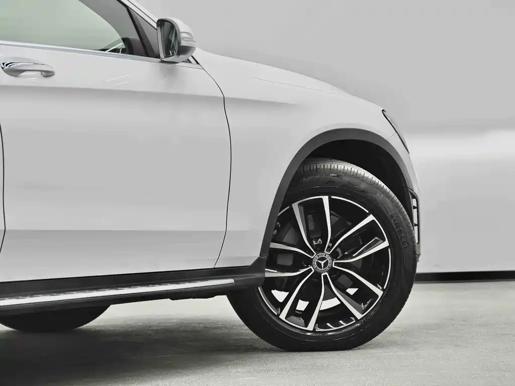 Mercedes-Benz GLC 2020 facelift GLC 300 L 4MATIC dynamic купить на сайте DeffCars