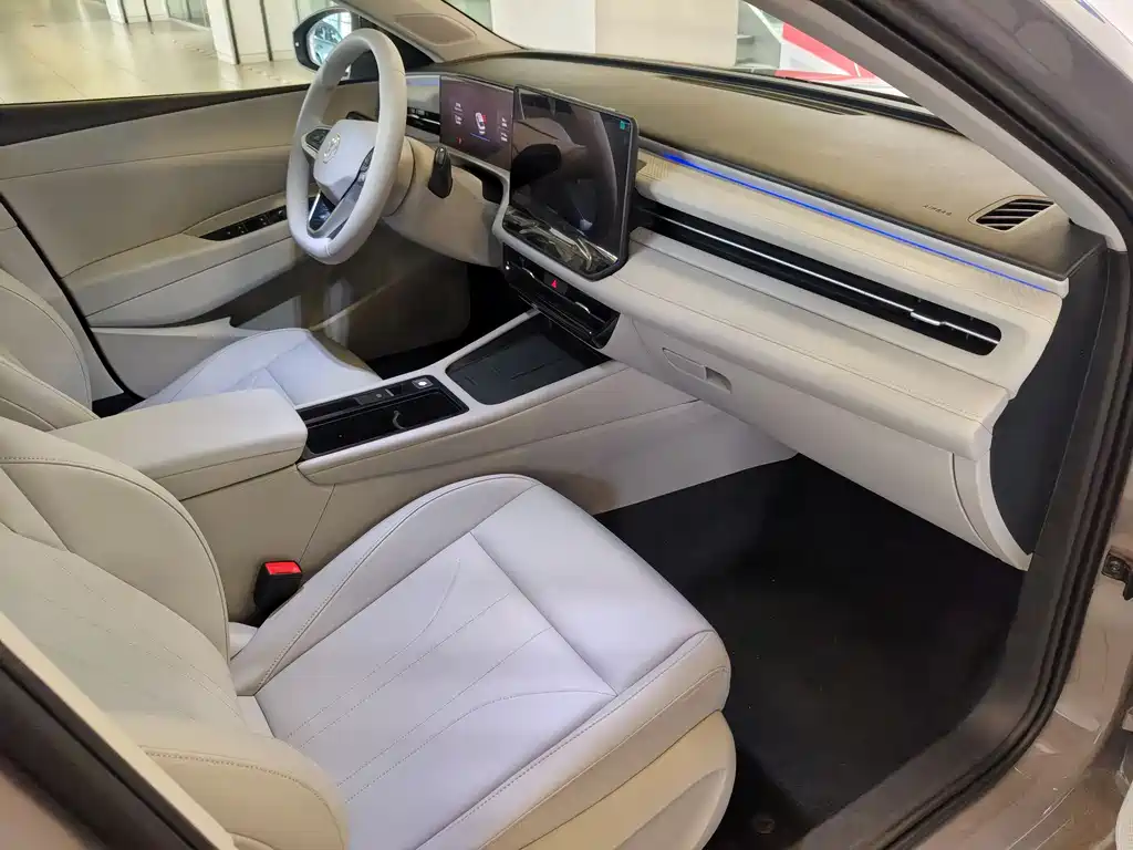 Lavida 2026 Pro 300TSI Starry Sky Intelligent Edition купить на сайте DeffCars