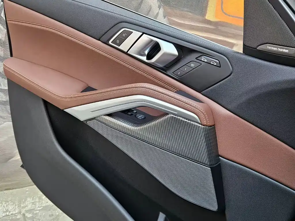 BMW X6 2021 xDrive40i M Sports Package купить на сайте DeffCars
