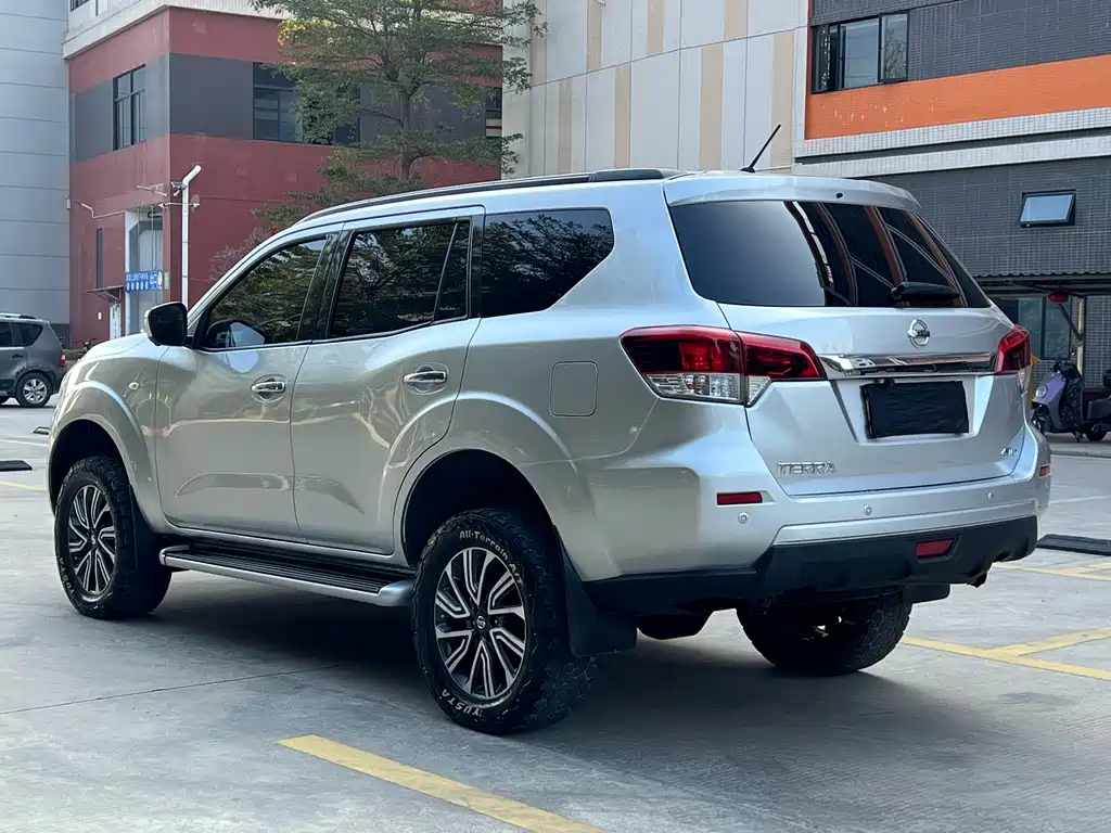 Terra 2018 2.5L Automatic 4WD Deluxe Edition купить на сайте DeffCars