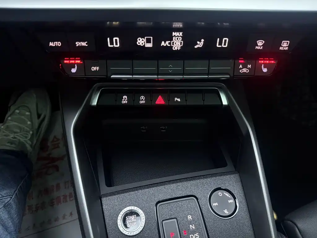 Audi A3 2023 A3L Limousine 35 TFSI Fashionable and Sporty купить на сайте DeffCars