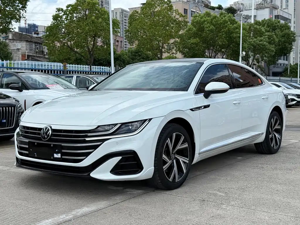 Faw CC Faw CC 2023 330TSI Dazzling Edition купить на сайте DeffCars
