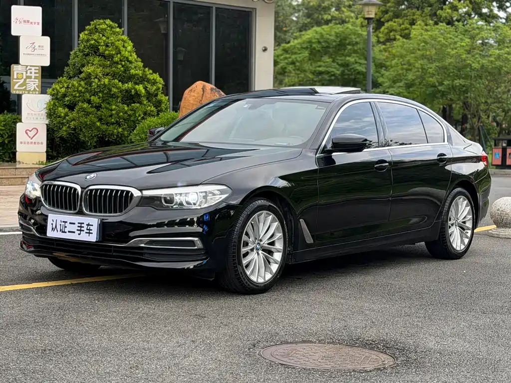 BMW 5 Series 2020 525Li Luxury Package купить на сайте DeffCars