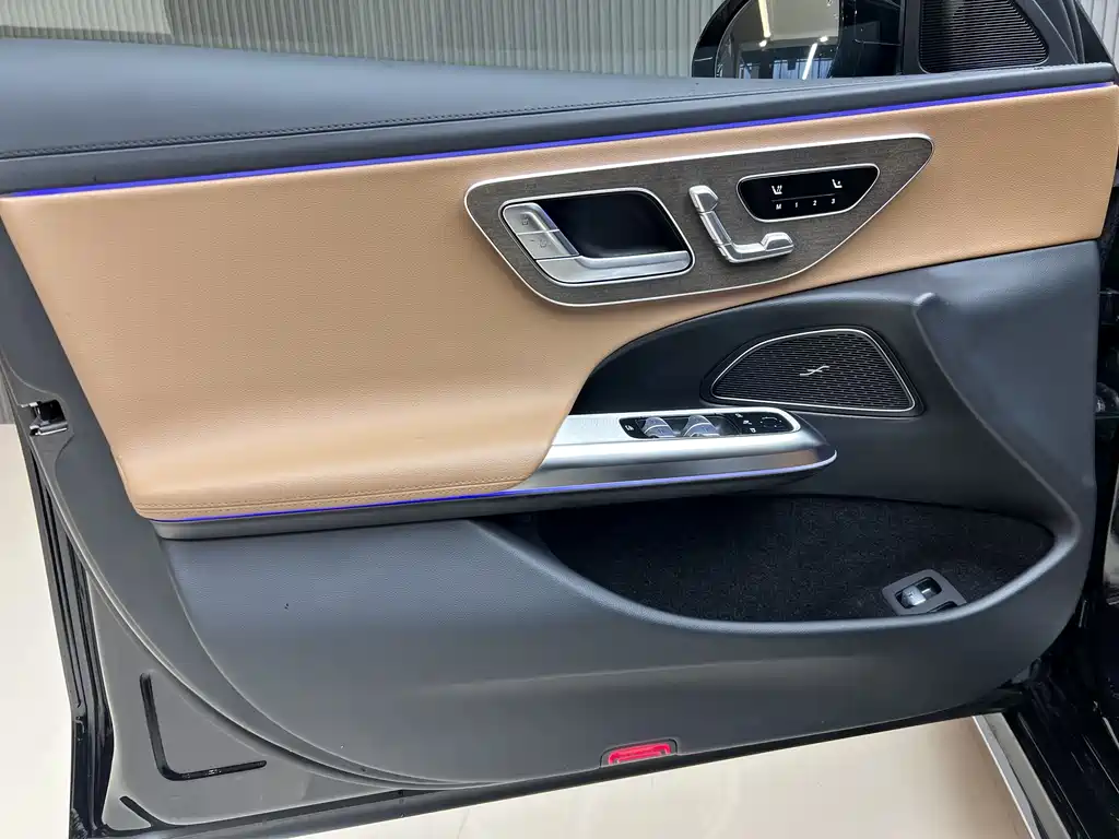 Mercedes-Benz E-Class New Energy 2024 E 350 e L plug-in hybrid sports sedan купить на сайте DeffCars